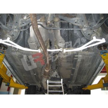 Rear Lower Braces 3 Pieces Ultra Racing for Nissan S14/R34 GTT