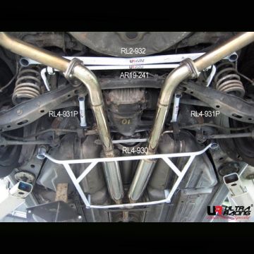 Rear Lower Brace 932 Ultra Racing for Lexus GS400 98-00