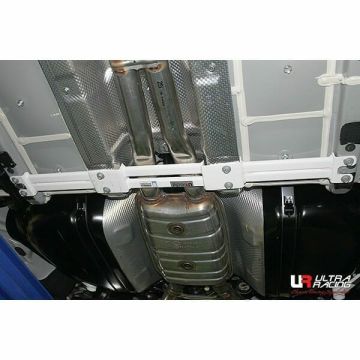 Middle Lower Bar Ultra Racing for Hyundai Genesis (DH) 3.8 V6 15-16 (4WD)