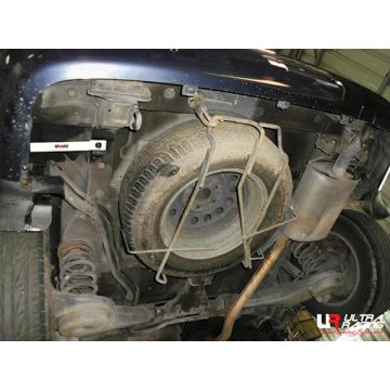Rear Lower Bar (3189P) Ultra Racing for Hyundai Trajet 2.0 2WD 99-08