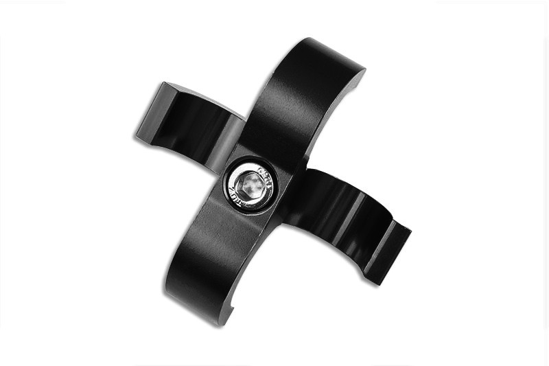 2 X 16MM Alu Doppelhalter Schwarz Dash8 AN8 Stahlflex